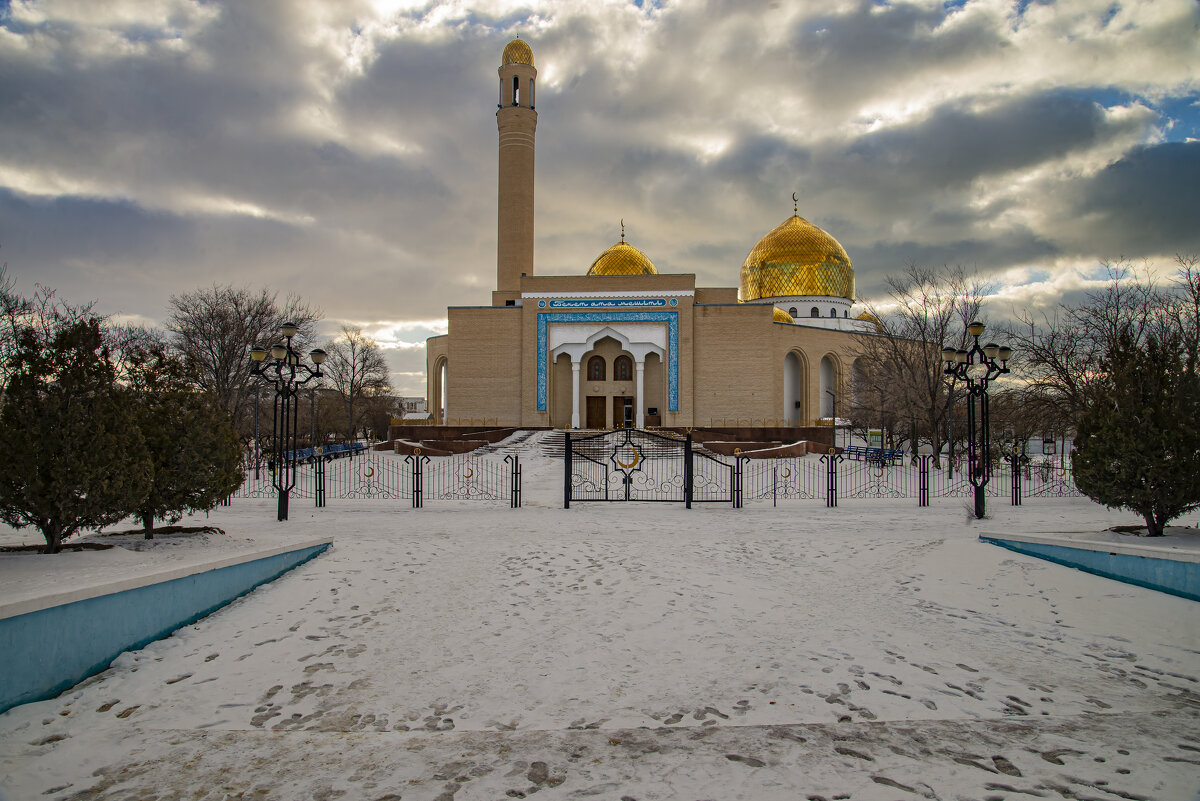 Мечеть - Анатолий Чикчирный Мечеть - Анатолий Чикчирный