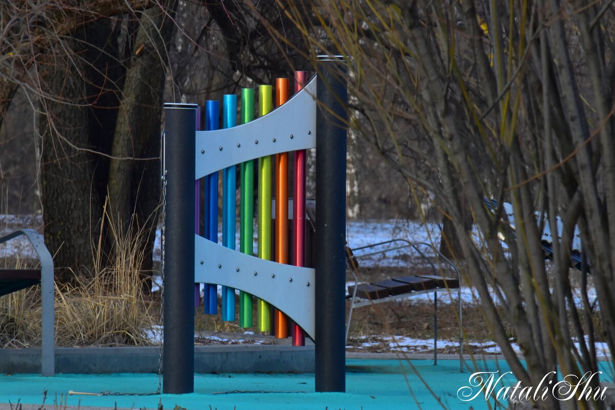 Детская музыкальная площадка. - Наталья Вязигина