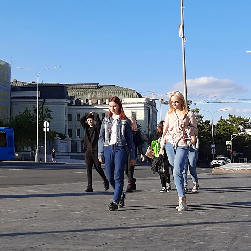 *** - Владимир Захаров