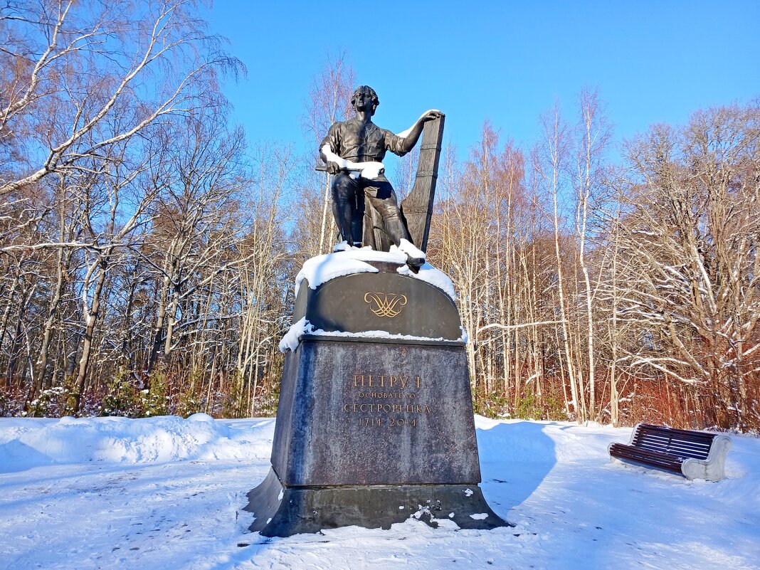 Памятник Петру Первому - основателю Сестрорецка. - Лия ☼ Памятник Петру Первому - основателю Сестрорецка. - Лия ☼