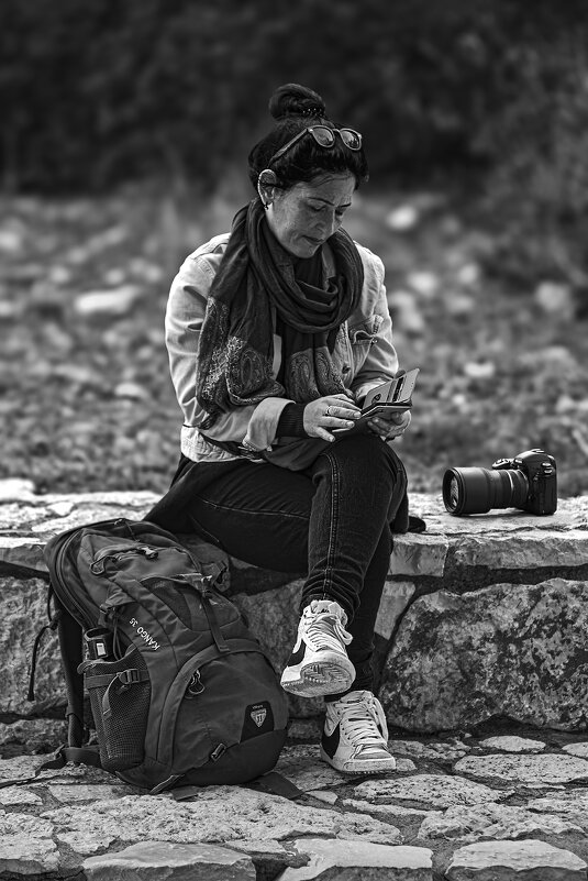 A break from photo hunting - Shmual & Vika Retro