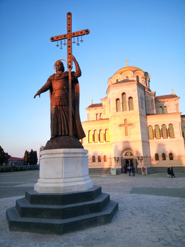Свято-Владимирский собор в Херсонесе - Геннадий Валеев Свято-Владимирский собор в Херсонесе - Геннадий Валеев