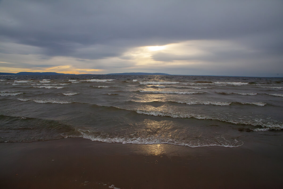 * - Александр Лисовский