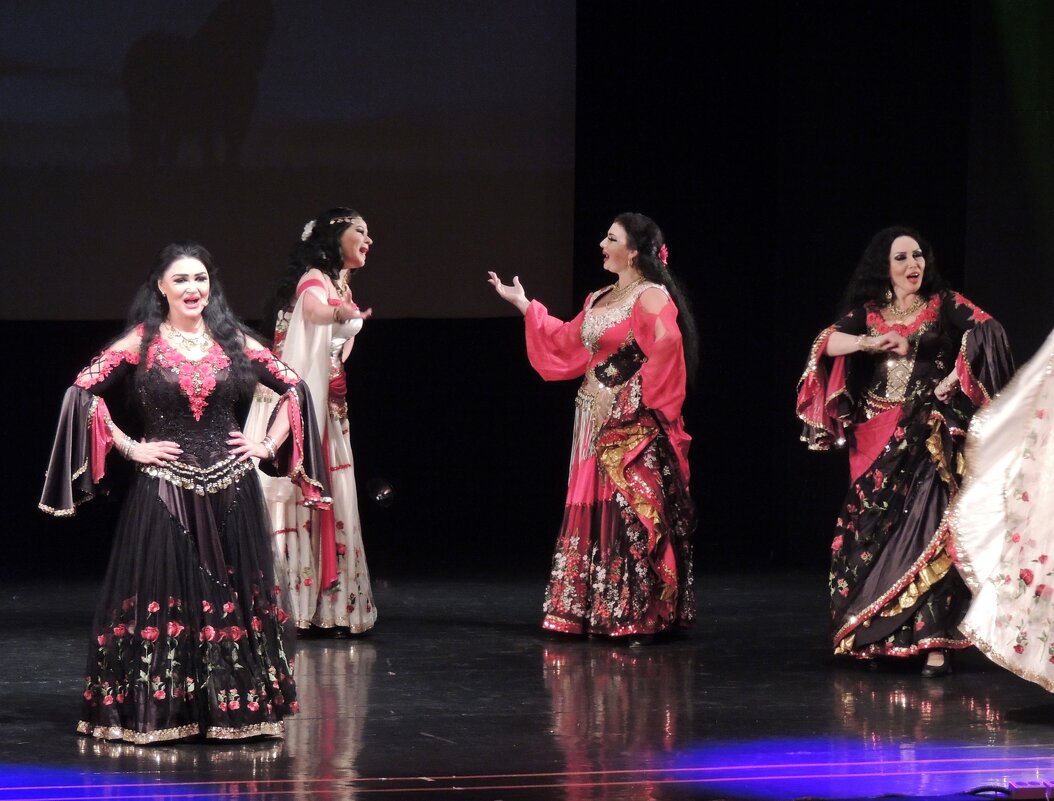 Песни и танцы Питерских цыган. - Ната57 Наталья Мамедова Песни и танцы Питерских цыган. - Ната57 Наталья Мамедова