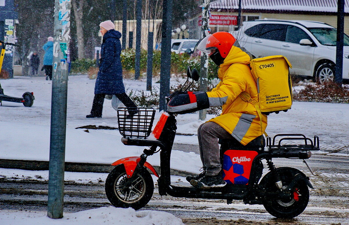 Доставка в любую погоду... - Николай Саржанов Доставка в любую погоду... - Николай Саржанов