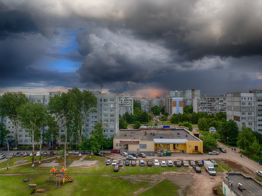 * - Александр Лисовский