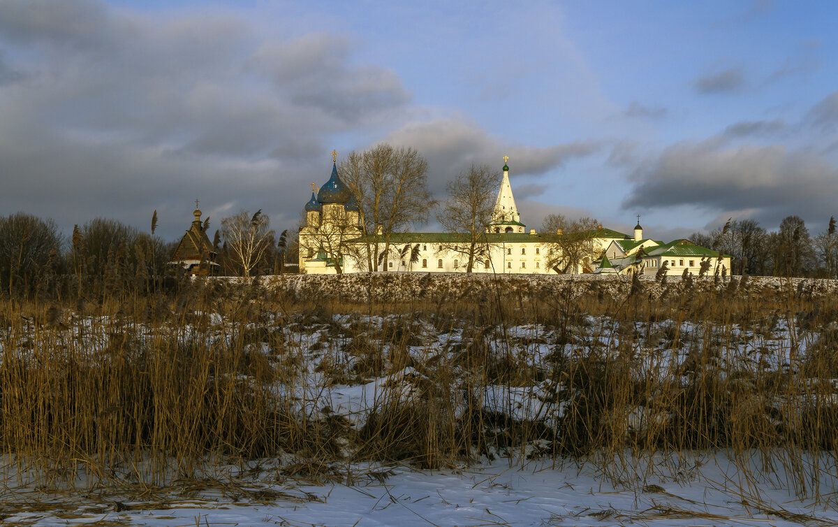 Вид на Суздальский кремль с Каменки - Сергей Цветков