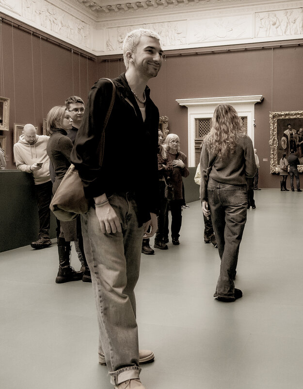 *** - Александр Русинов