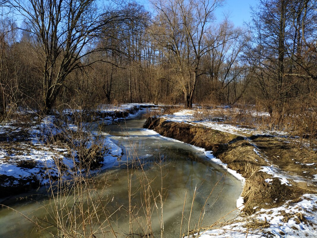 Под небом голубым - Андрей Лукьянов Под небом голубым - Андрей Лукьянов