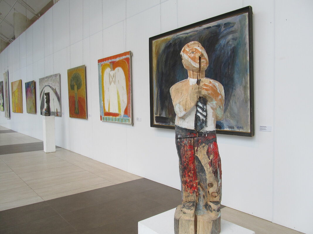 В музее - Елена Шаламова В музее - Елена Шаламова