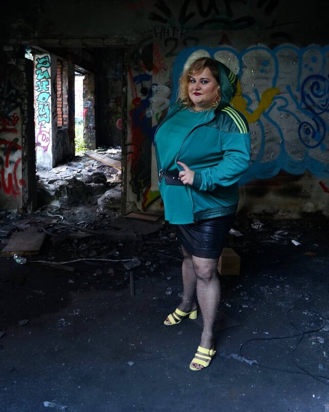 девушка из 90х - Ирина Картина