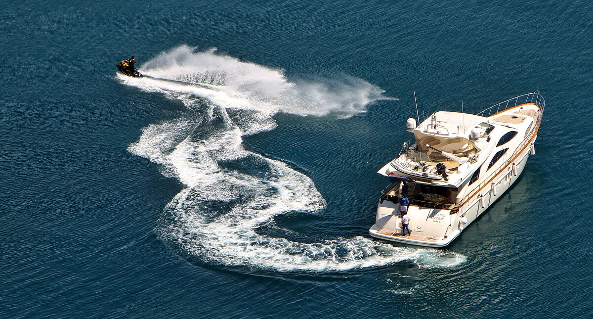 **** - Сергей Воротников