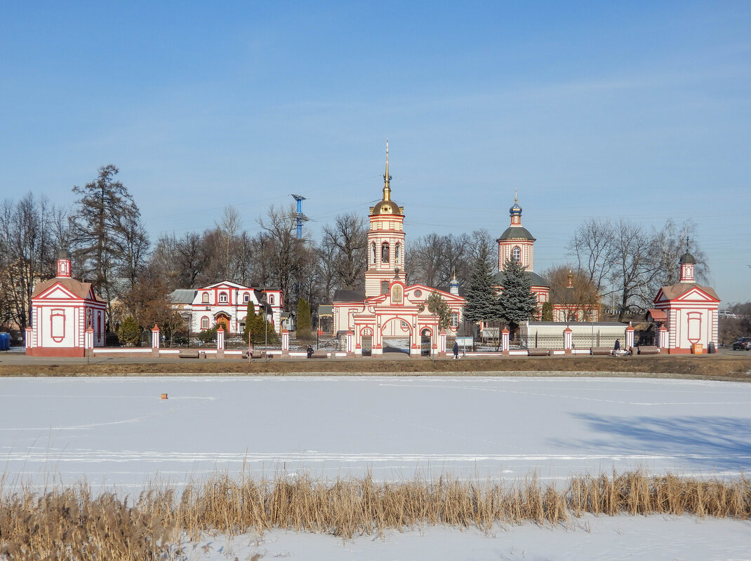 Храм Воздвижения Креста Господня в Алтуфьеве - Сергей Лындин Храм Воздвижения Креста Господня в Алтуфьеве - Сергей Лындин