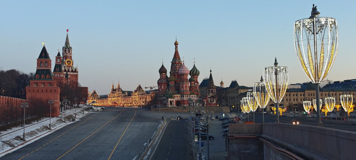 Красная площадь и Большой Москворецкий мост - <<< Наташа >>> Красная площадь и Большой Москворецкий мост - <<< Наташа >>>