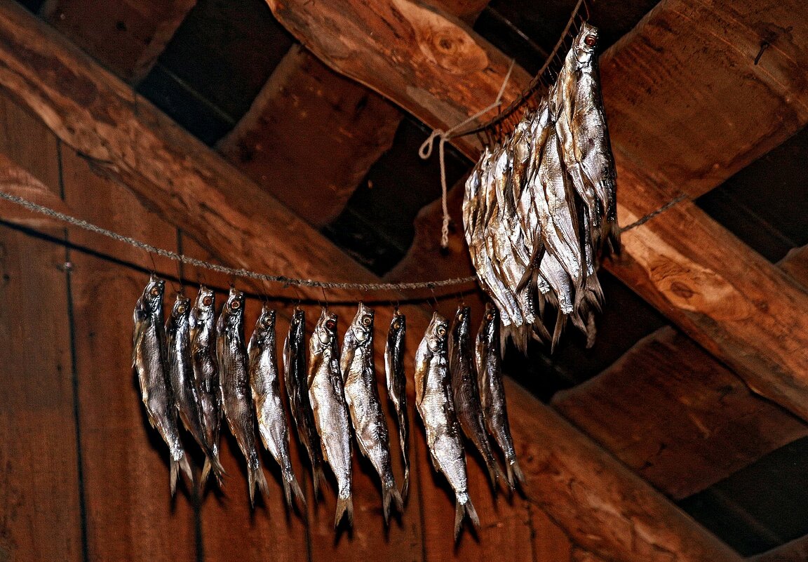 Маленький секрет на чердаке - Валерий Судачок Маленький секрет на чердаке - Валерий Судачок