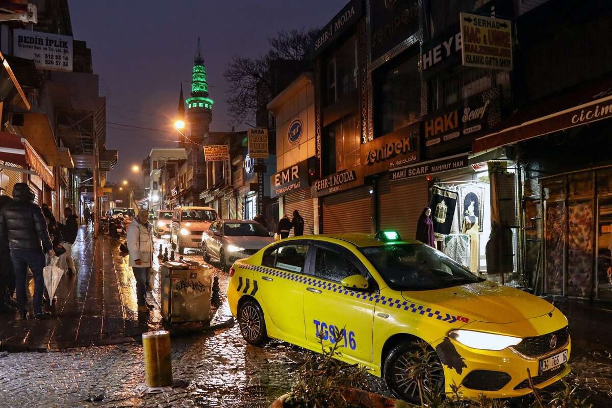 По мокрым улицам Стамбула - skijumper Иванов По мокрым улицам Стамбула - skijumper Иванов