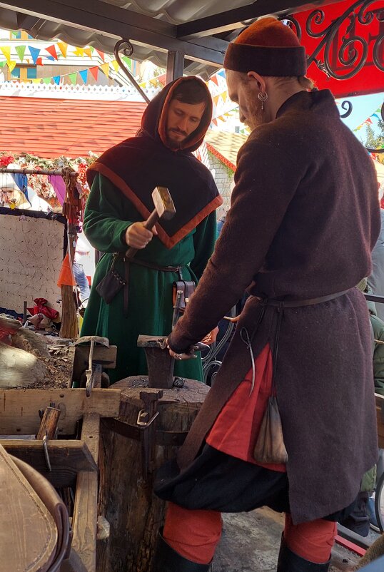 Жаворонок куют - ИРЭН@ . Жаворонок куют - ИРЭН@ .