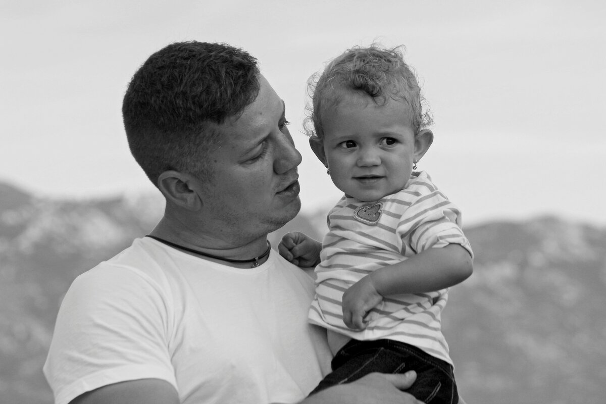 Папа всегда прав! - Юрий. Шмаков