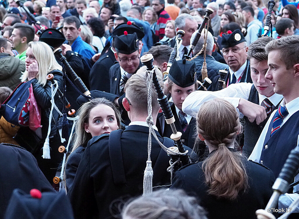 эмоции и музыка - Олег Лукьянов эмоции и музыка - Олег Лукьянов