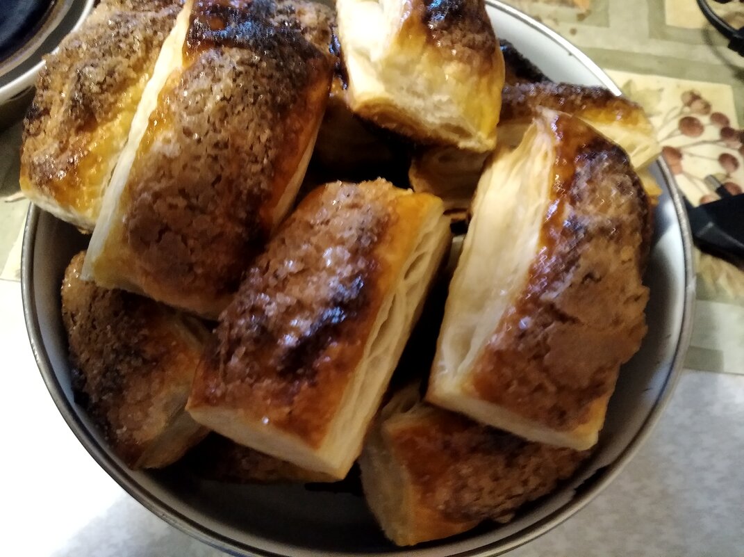 Всем друзьям к чаю - Елена Семигина Всем друзьям к чаю - Елена Семигина