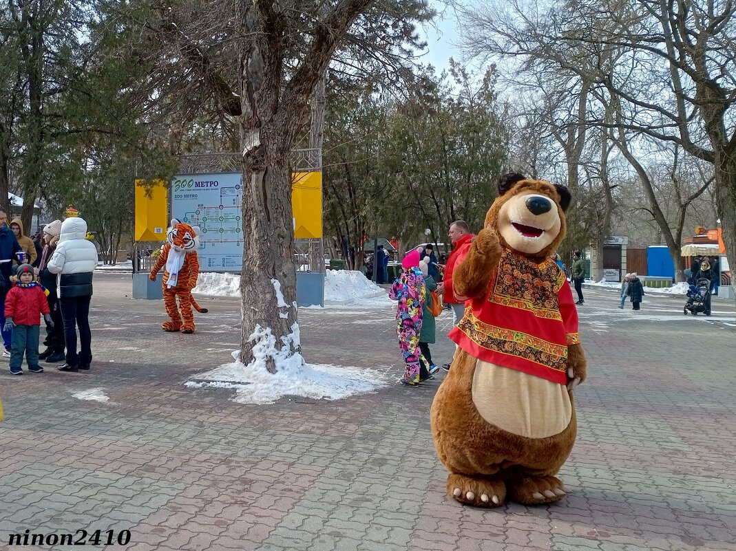 В ростовском зоопарке - Нина Бутко В ростовском зоопарке - Нина Бутко
