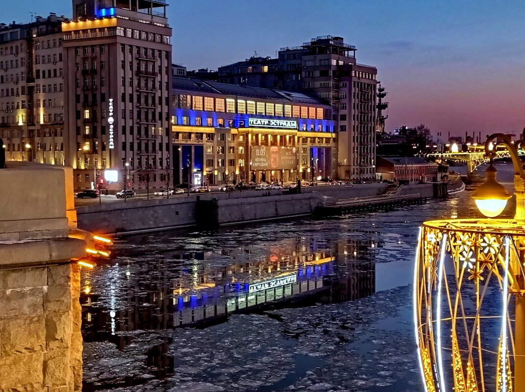 Театр эстрады - Александр Чеботарь Театр эстрады - Александр Чеботарь