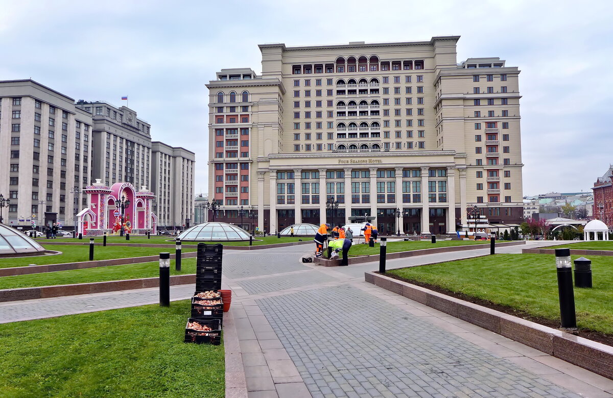 Манежная площадь - Валерий Судачок