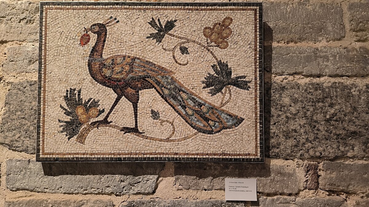 Пухарева Юлия. Павлин.(Серия Седмица). - Ольга 