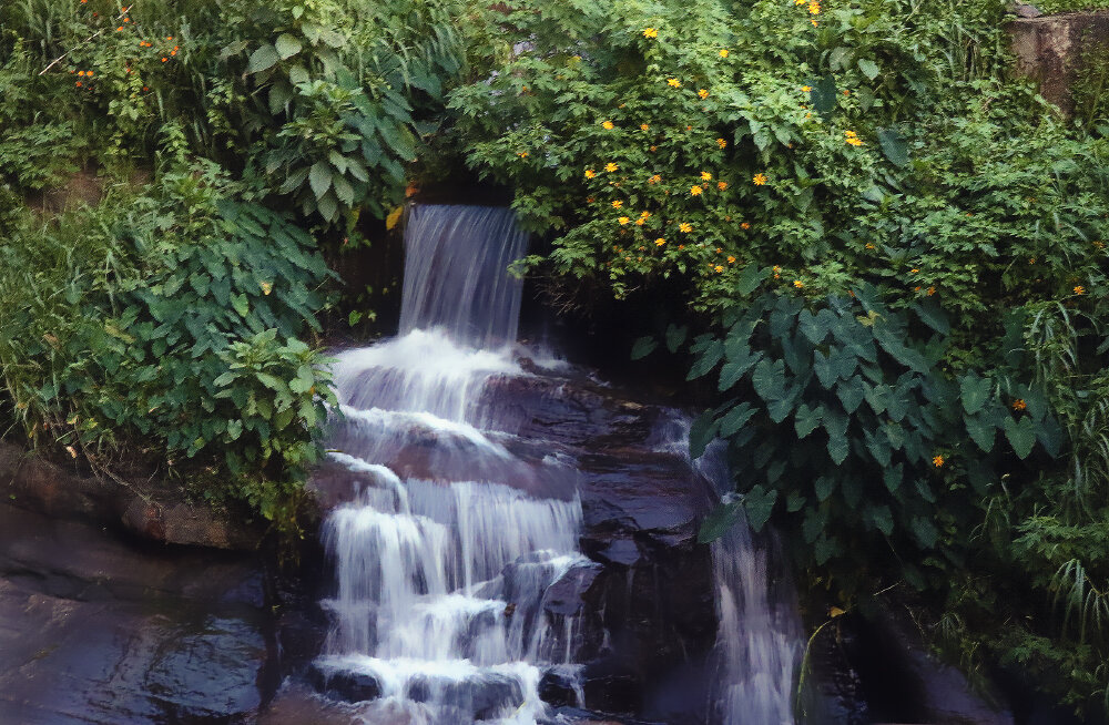 Фрагмент водопада Равана - Галина Ильясова Фрагмент водопада Равана - Галина Ильясова