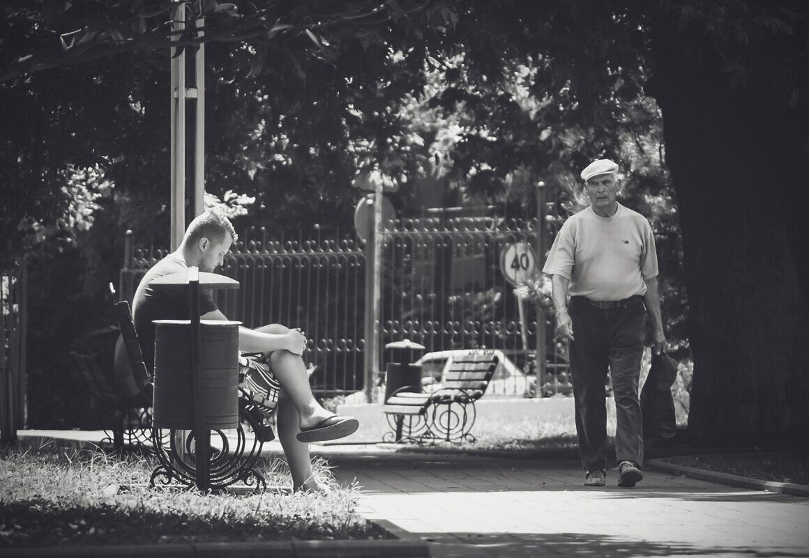 Сморило на солнышке (чб) - Сергей Царёв