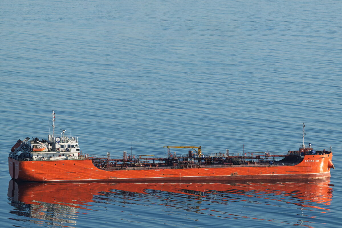 *** - Alexandr Khizhniak