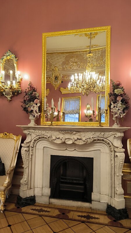 В театре музыкальной комедии. - Ольга 