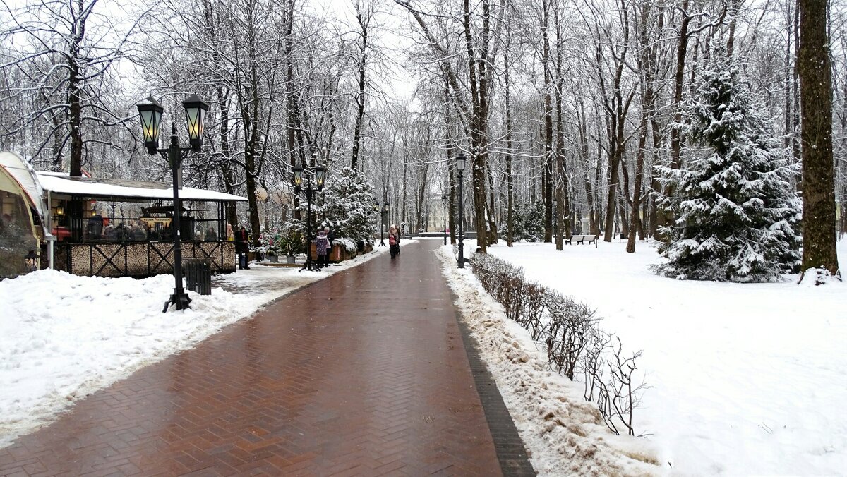 Начало весны в городе. - Милешкин Владимир Алексеевич Начало весны в городе. - Милешкин Владимир Алексеевич
