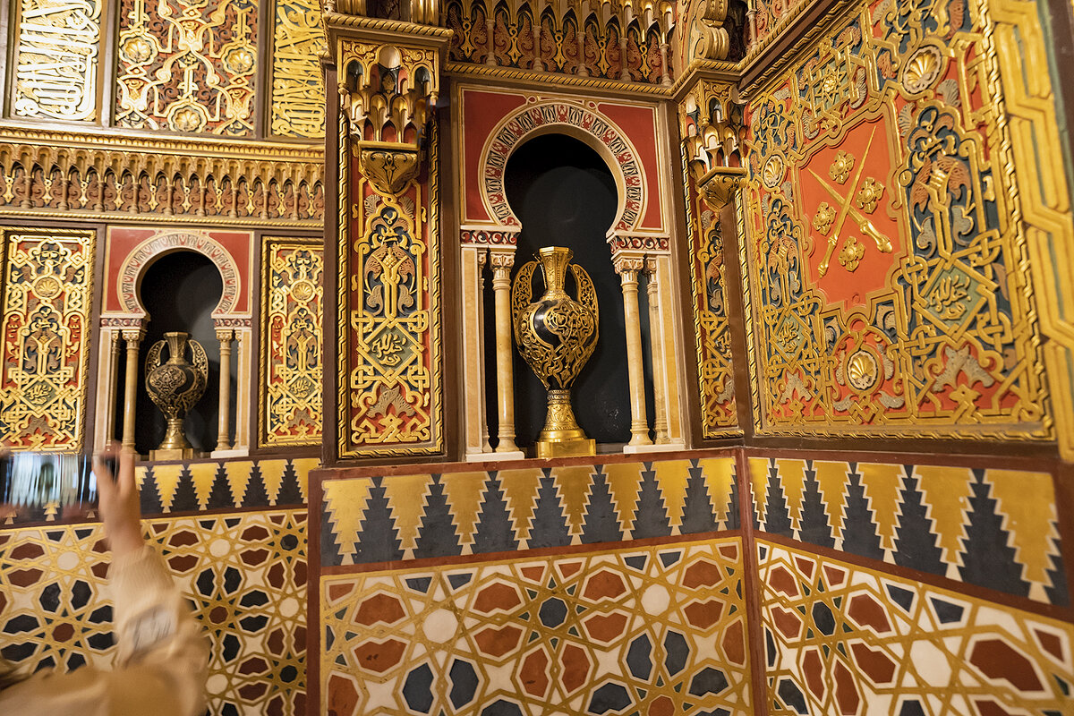 *** - Александр Русинов