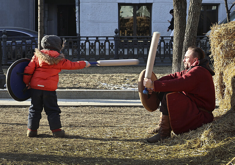 Масленичный бой на Тверском бульваре 2025 - Тарас Золотько Масленичный бой на Тверском бульваре 2025 - Тарас Золотько