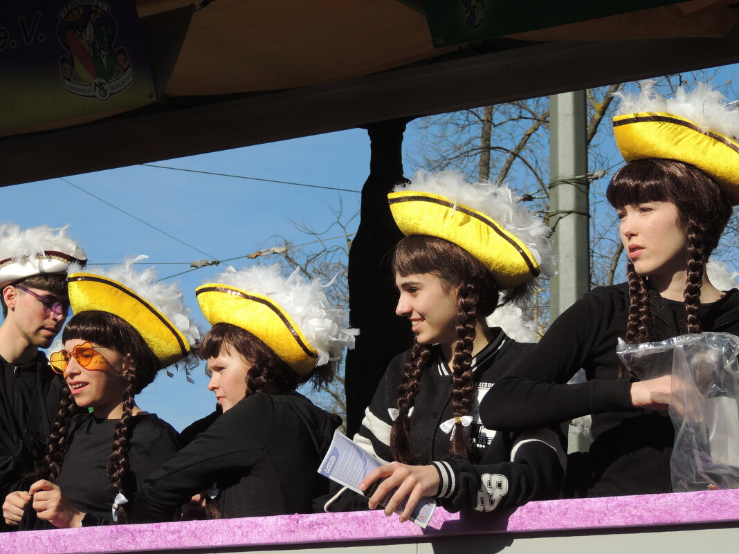 * - Алла Булашевская