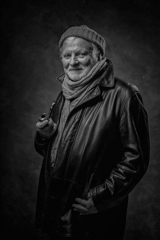 Дед Василий - Юрий Захаров