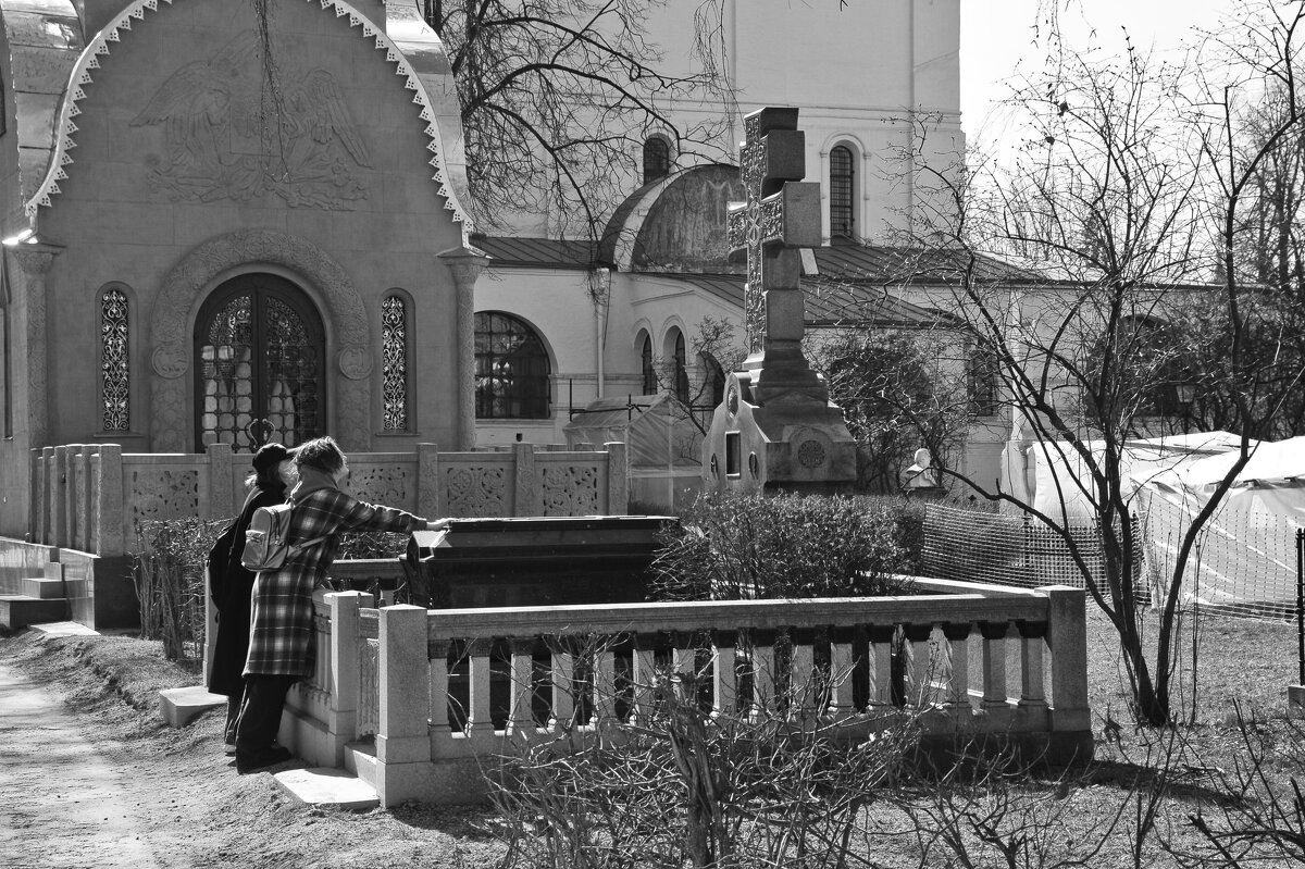 В стенах Новодевичьего монастыря - Руслан 