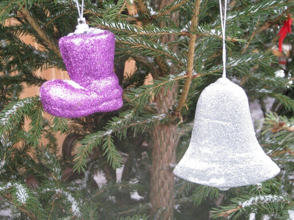 Нв ёлке сапожок и колокольчик - Дмитрий Никитин