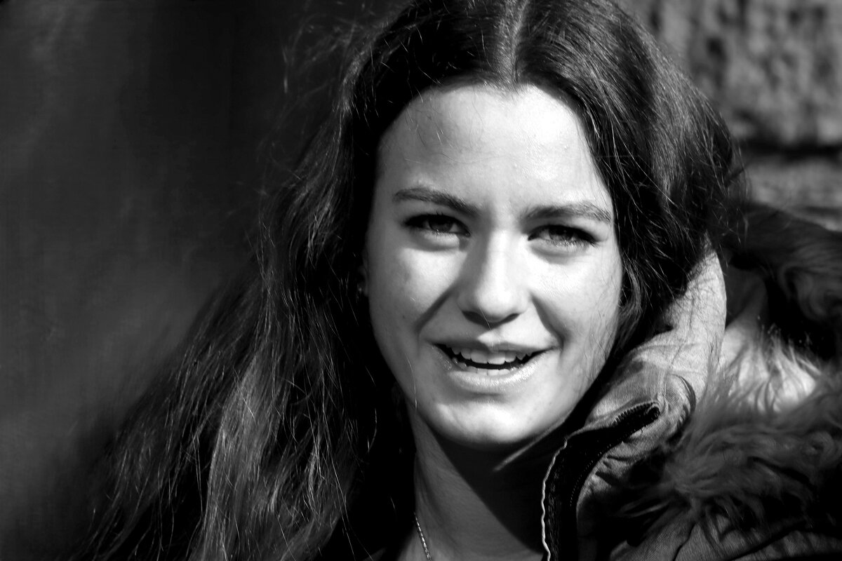 Улыбка - Юрий. Шмаков Улыбка - Юрий. Шмаков