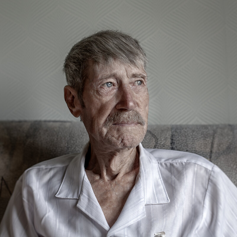 * - Александр Лисовский