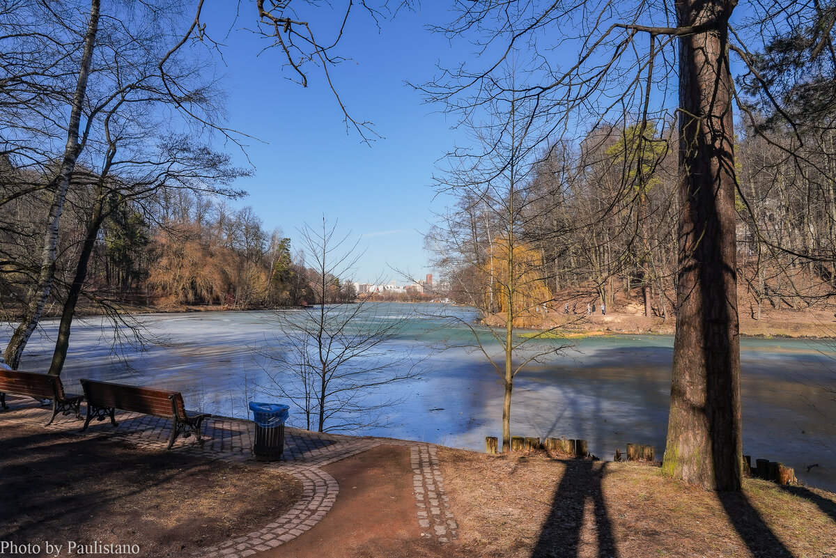 Март в Царицыно... - Владимир Жданов
