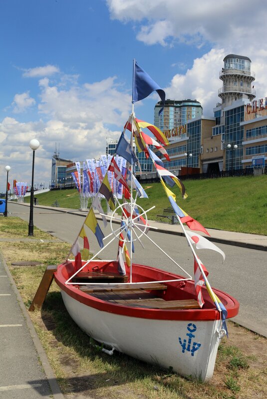 На набережной - Ольга 