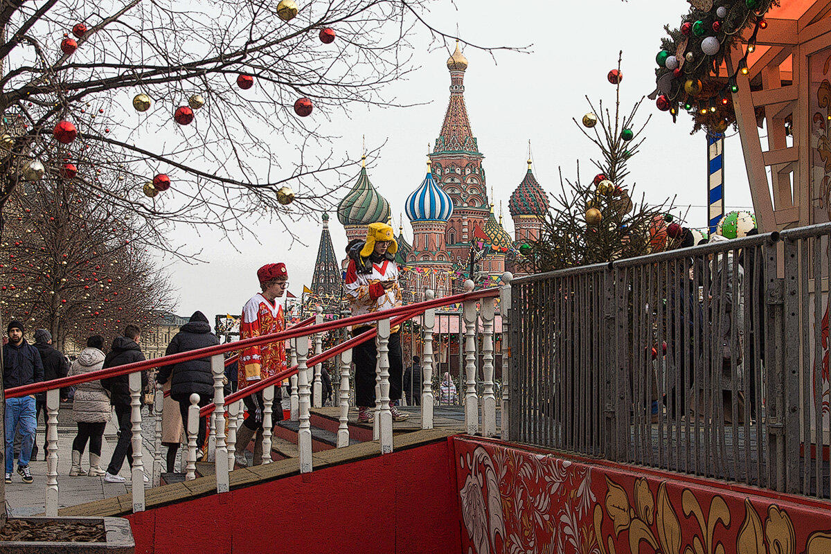 Новогодняя масленница на Красной площади (2 марта 2025) - Yury Mironov Новогодняя масленница на Красной площади (2 марта 2025) - Yury Mironov