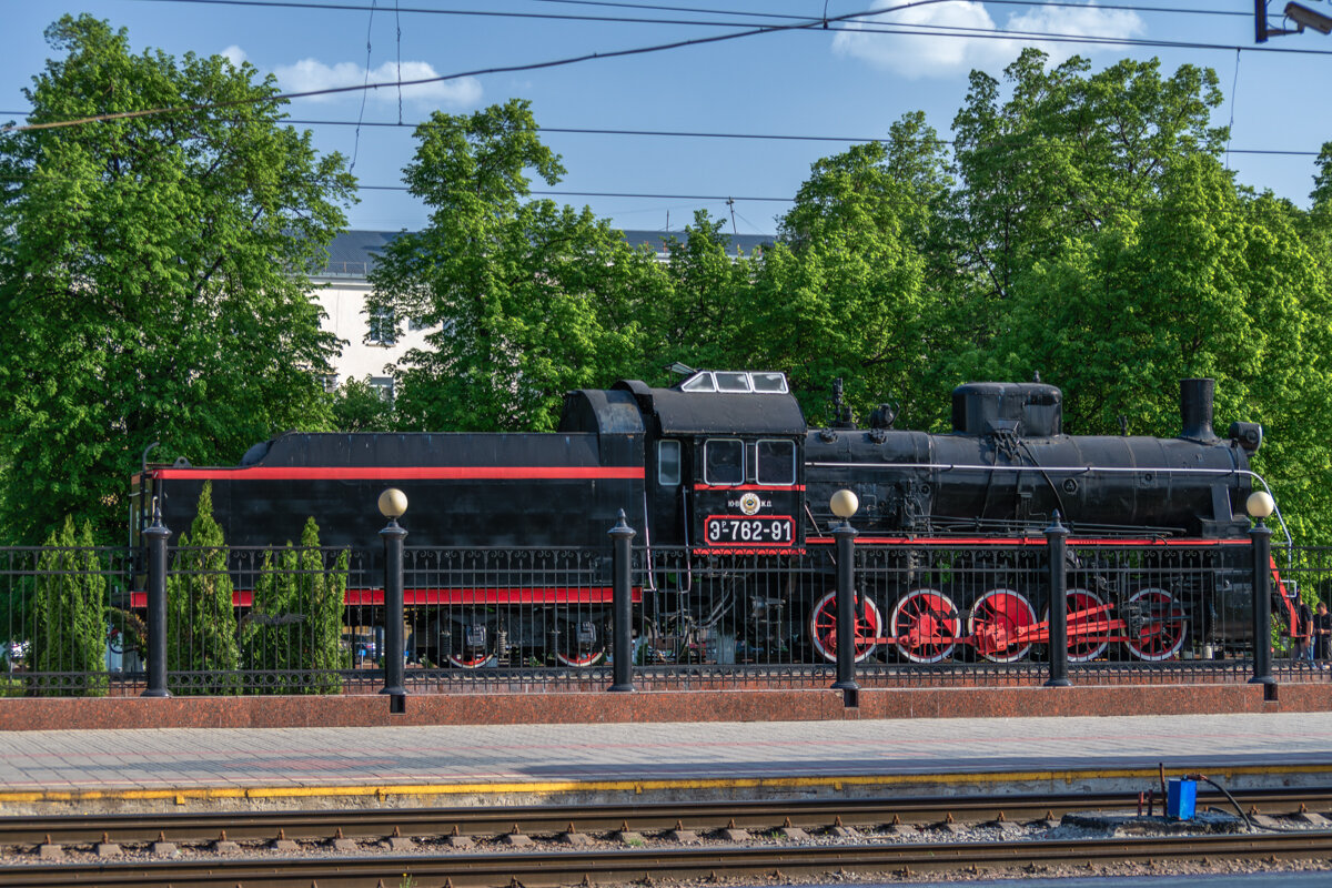 Паровоз-памятник - Игорь Сикорский Паровоз-памятник - Игорь Сикорский