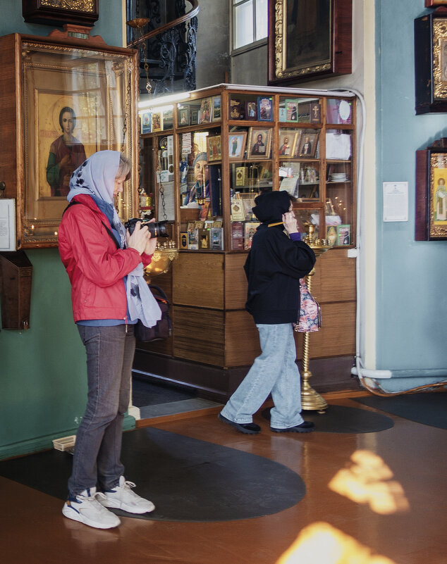 *** - Александр Русинов