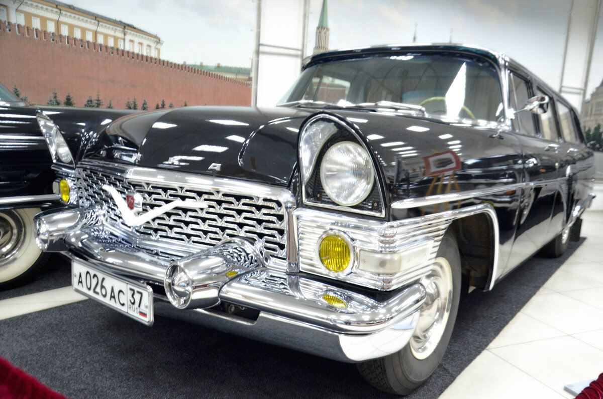 Ретро Автомобиль Чайка - Сергей М Ретро Автомобиль Чайка - Сергей М