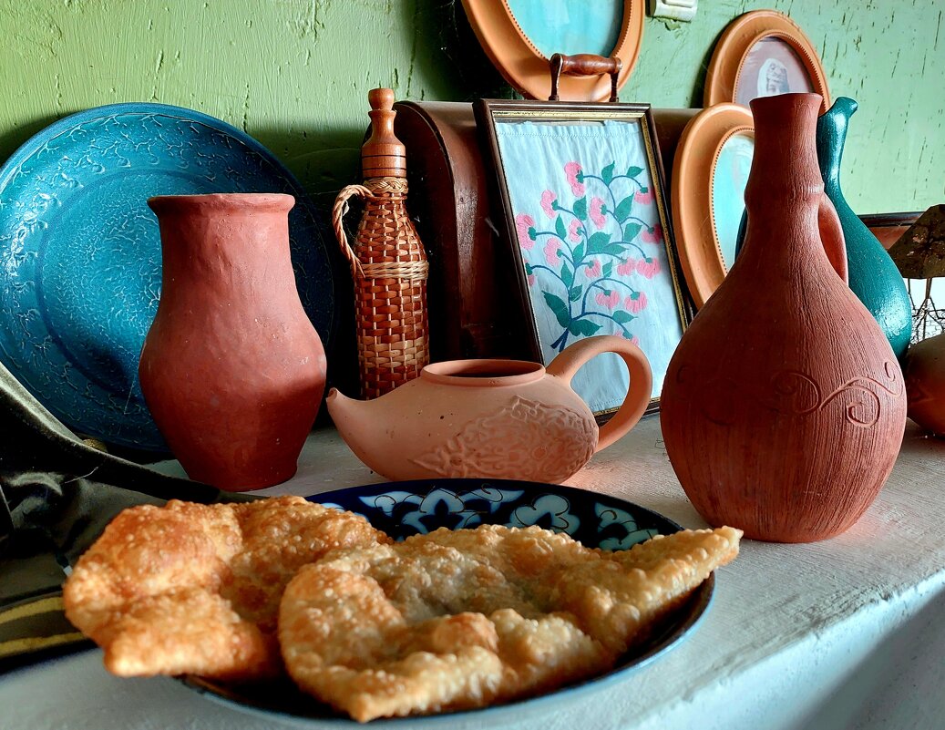 Крымские чебуреки. - ИРЭН@ . Крымские чебуреки. - ИРЭН@ .