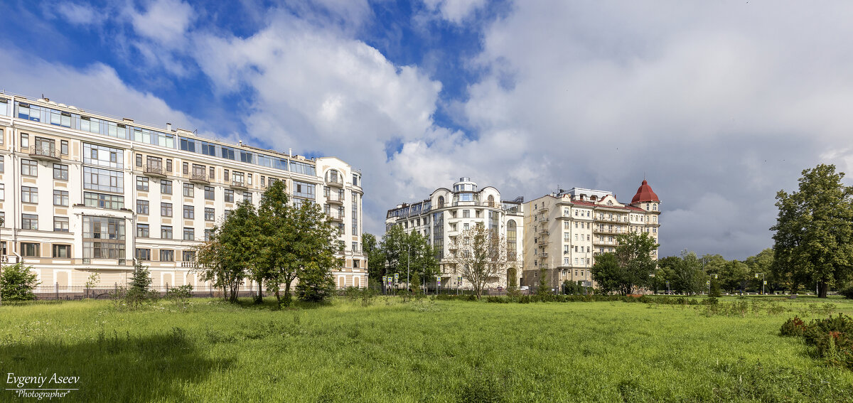 Лето в городе - Евгений Лето в городе - Евгений