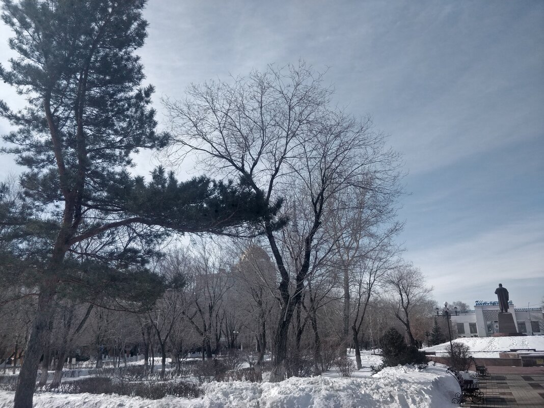 Утро города - Андрей Хлопонин Утро города - Андрей Хлопонин